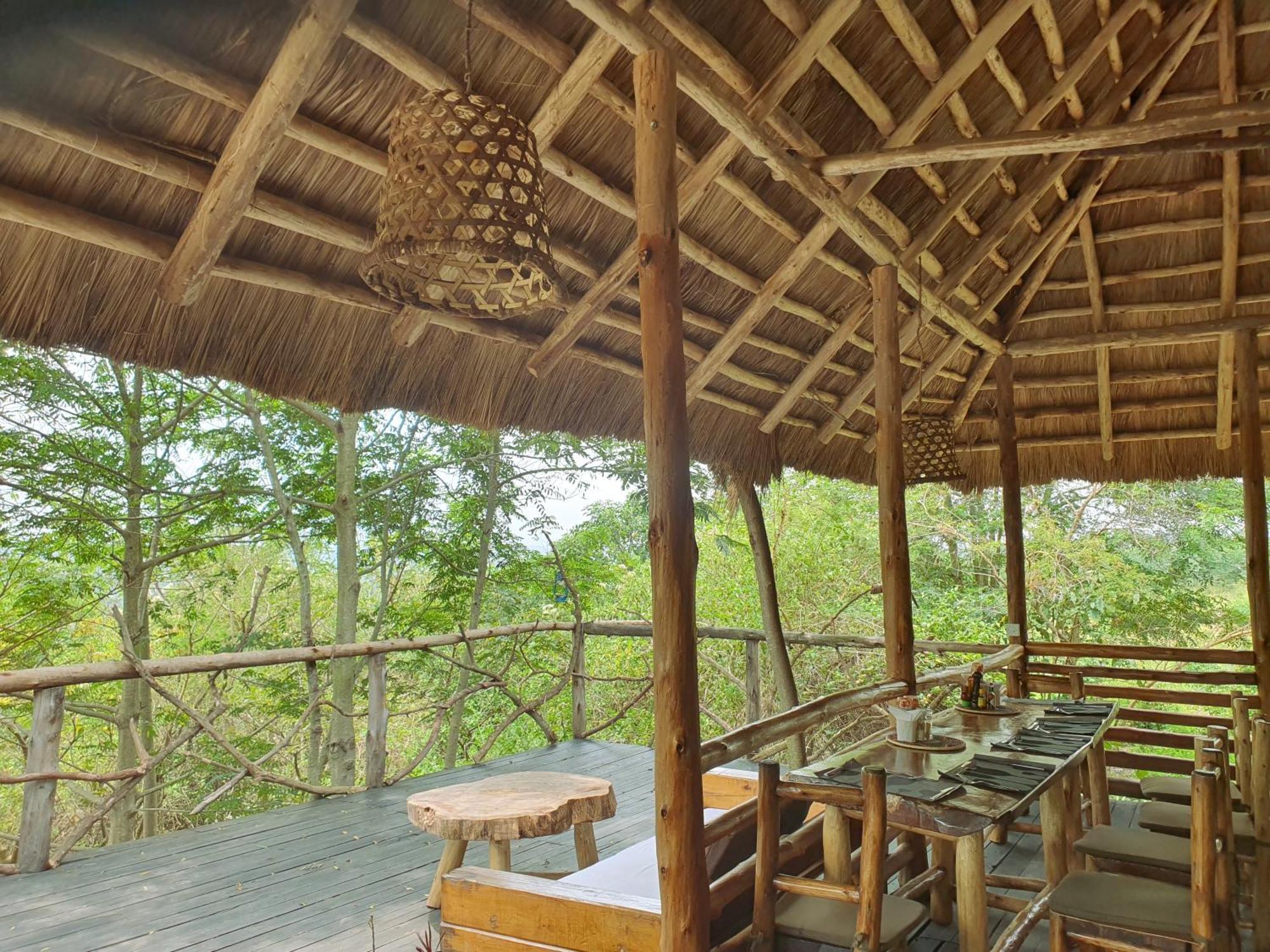 Topi Lodge Katunguru Exterior photo